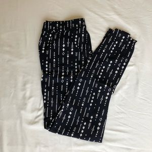 New* H&M Divided navy blue pattern pants
